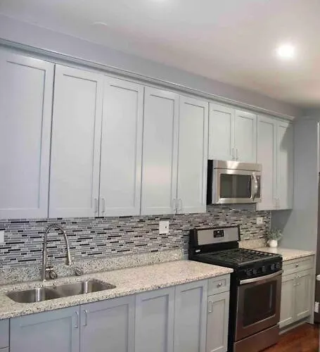Apartment Upscale Westside Of *